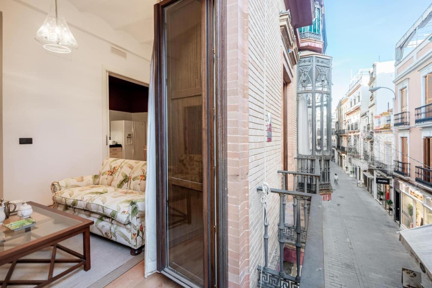 Komodo Sierpes: Bright & Classy Central Apartment Sevilla Exterior foto