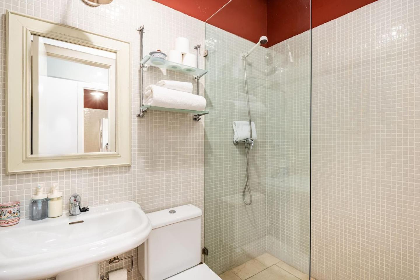 Komodo Sierpes: Bright & Classy Central Apartment Sevilla Exterior foto